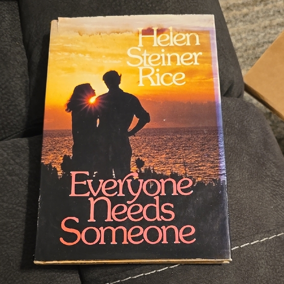 Helen Steiner Rice 'Everyone Needs Someone' Book - Picture 1 of 2